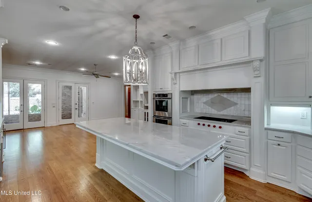 $650,000 | 550 Heatherstone Court, Ridgeland, MS 39157