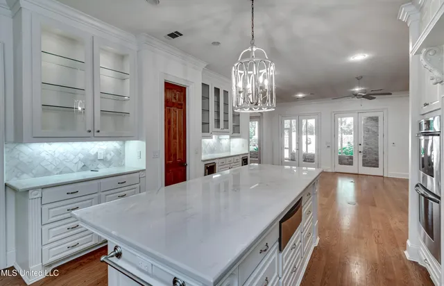 $650,000 | 550 Heatherstone Court, Ridgeland, MS 39157