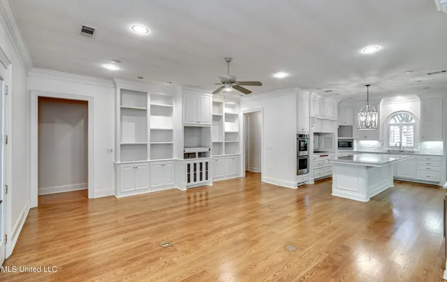 $650,000 | 550 Heatherstone Court, Ridgeland, MS 39157