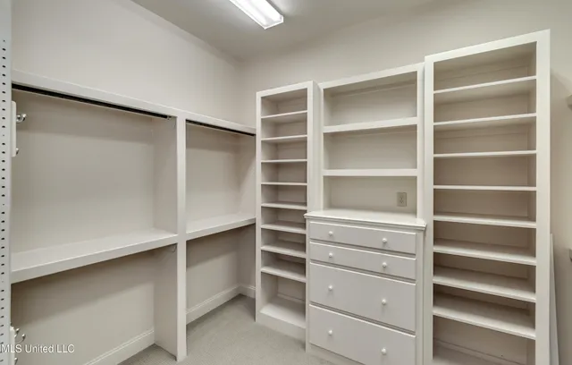 $650,000 | 550 Heatherstone Court, Ridgeland, MS 39157