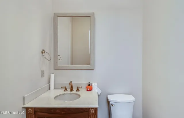 $650,000 | 550 Heatherstone Court, Ridgeland, MS 39157