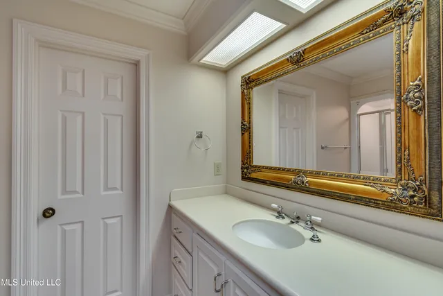 $650,000 | 550 Heatherstone Court, Ridgeland, MS 39157