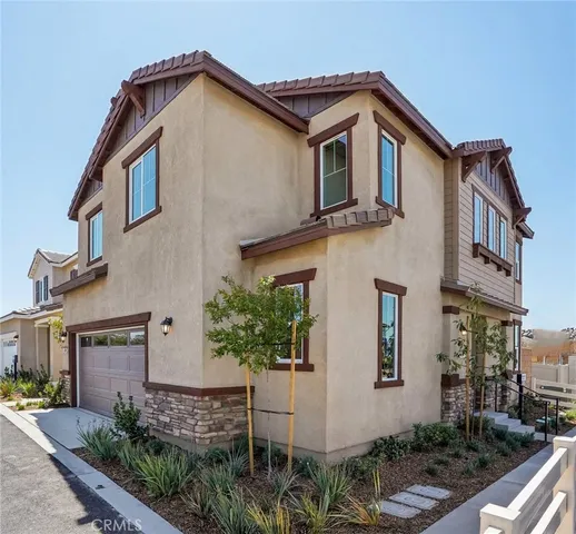 $770,083 | 6341 Sierra Vista Lane, Fontana, CA 92336