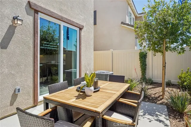 $770,083 | 6341 Sierra Vista Lane, Fontana, CA 92336