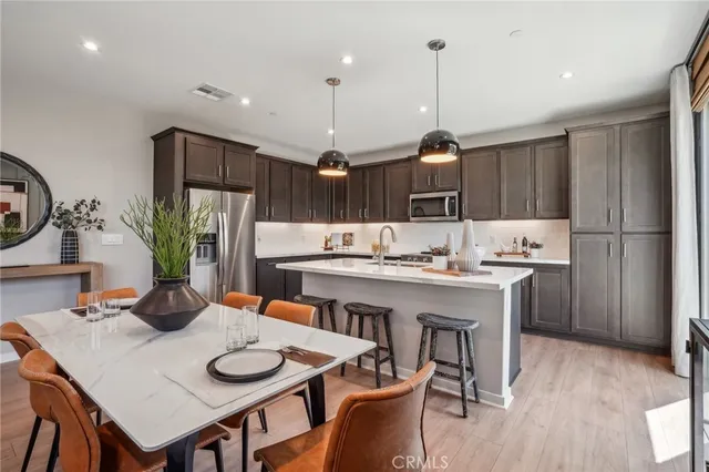 $770,083 | 6341 Sierra Vista Lane, Fontana, CA 92336