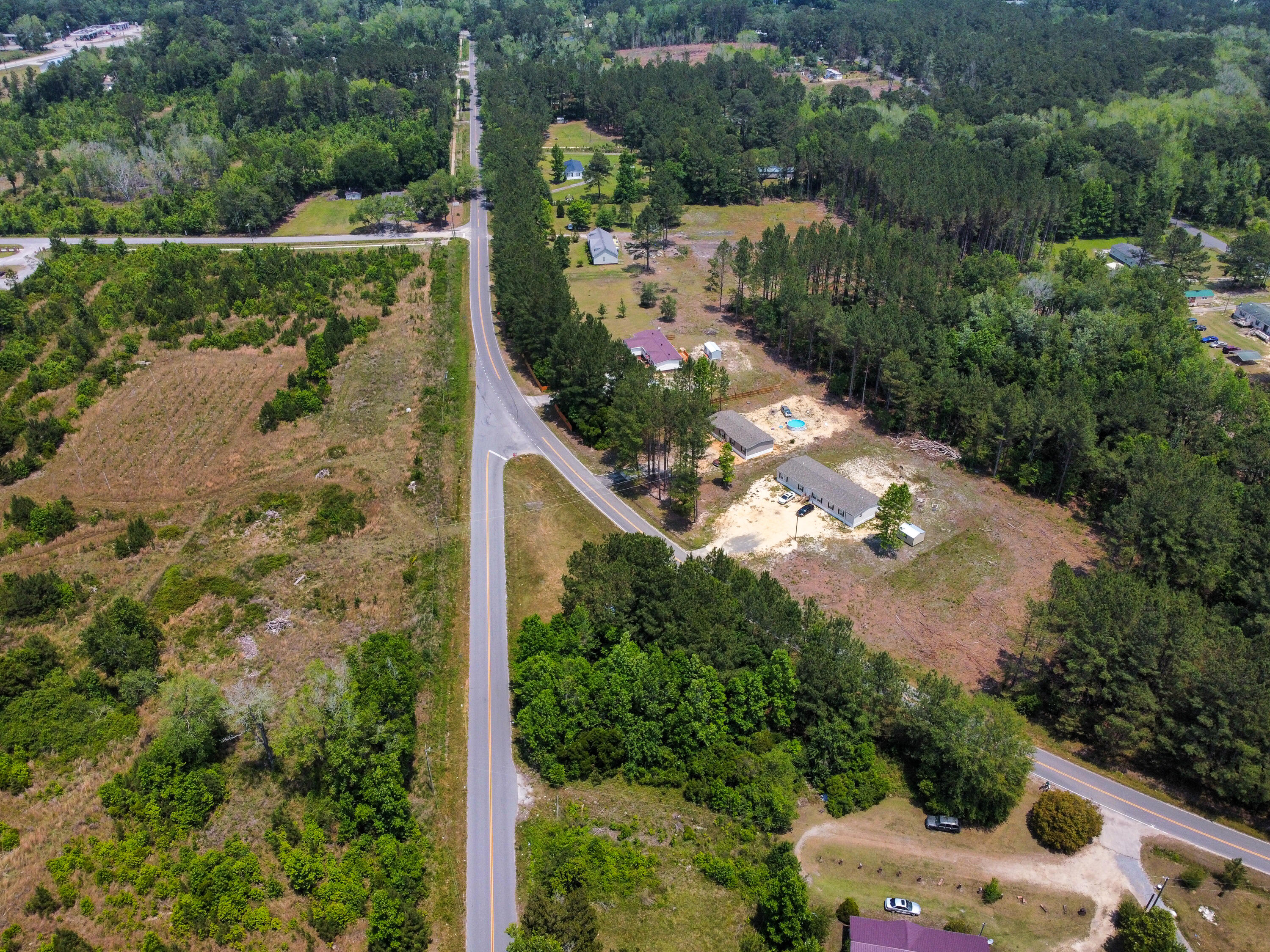502 Peurifoy Road Walterboro, SC 29488 - Photo 4 of 7 2