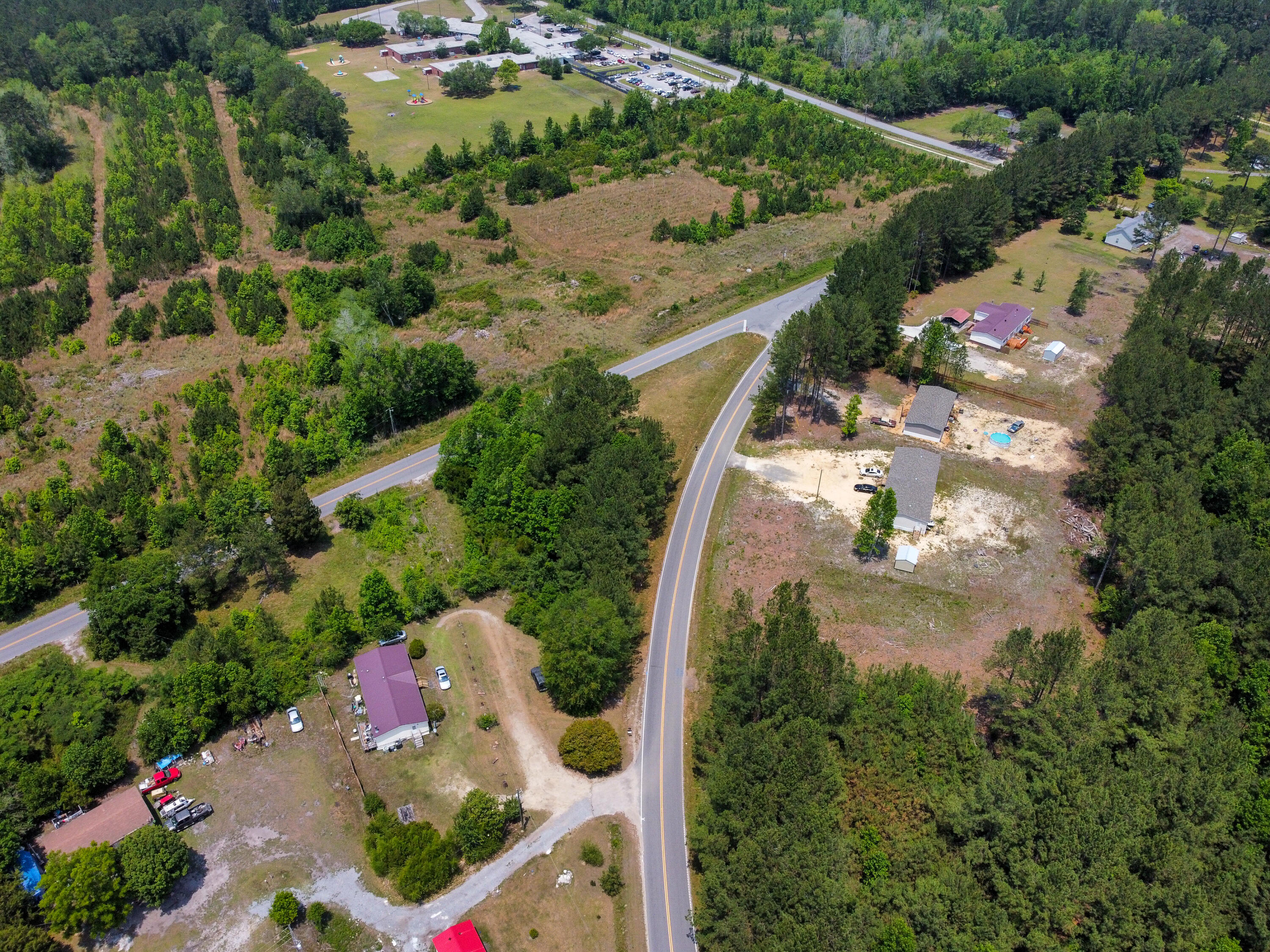 502 Peurifoy Road Walterboro, SC 29488 - Photo 5 of 7 3