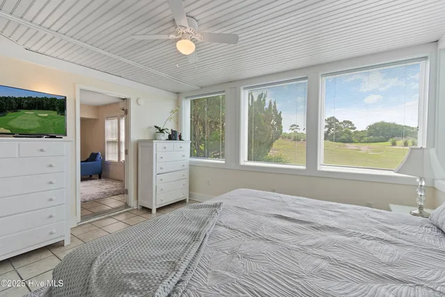 $1,400 | 3159 Lakeside Commons Drive Southeast, Unit 1, Southport, NC 28461