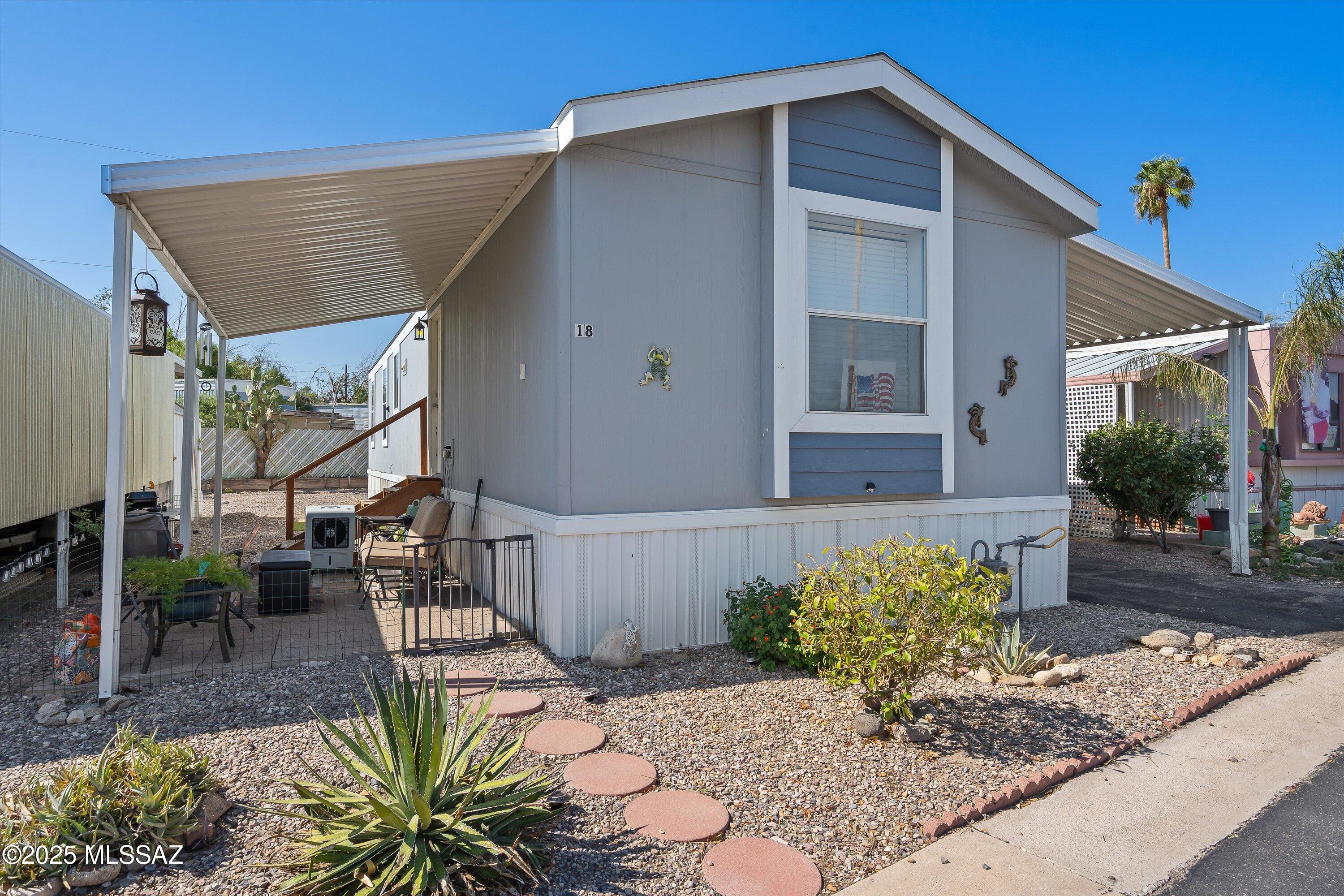4439 North Old Romero Road, Unit 18 Tucson, AZ 85705 - Photo 2 of 19