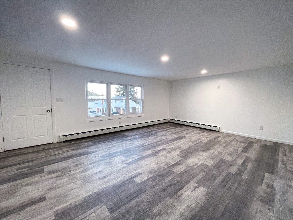 321 Gratsinger Road Binghamton, NY 13903 - Photo 6 of 31 Gallery Image 6