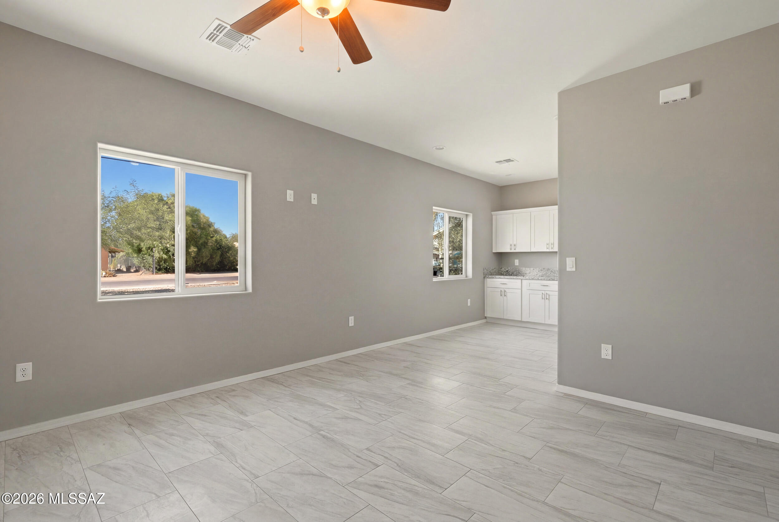 378 East Corona Road Tucson, AZ 85756 - Photo 9 of 43
