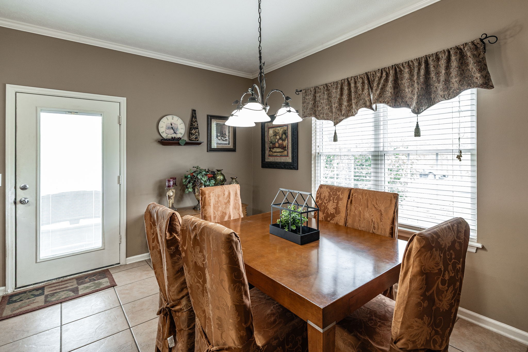 1103 Johnny Spears Road Westmoreland, TN 37186 - Photo 52 of 100 a view of a dining room with furniture and window