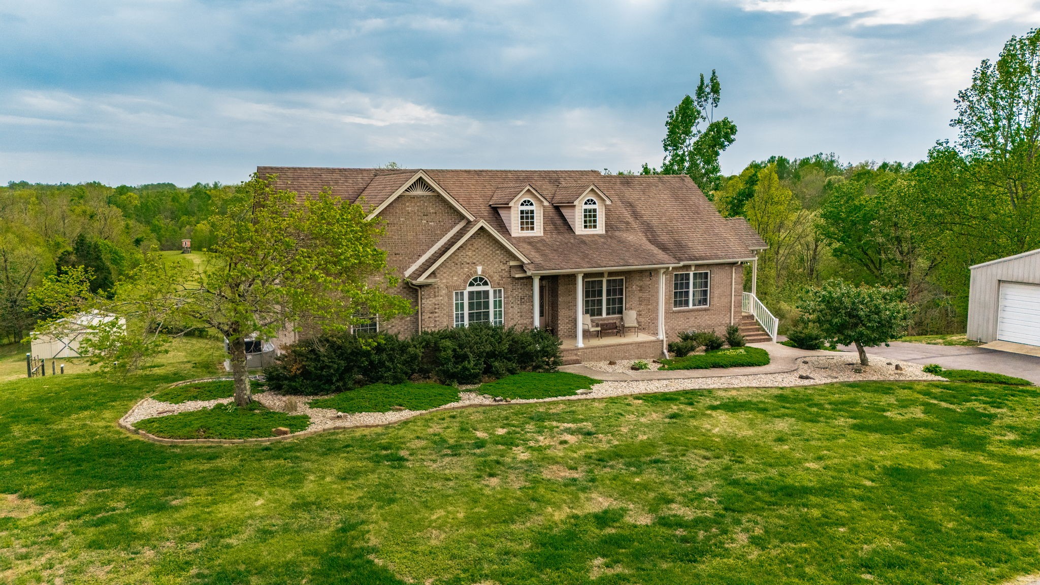 1103 Johnny Spears Road Westmoreland, TN 37186 - Photo 10 of 100 a front view of house with yard and green space