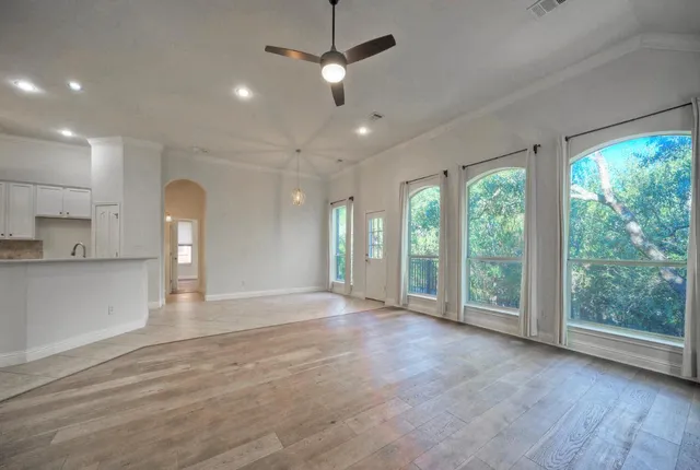 $3,500 | 7216 Via Correto Drive, Austin, TX 78749