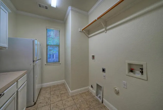 $3,500 | 7216 Via Correto Drive, Austin, TX 78749