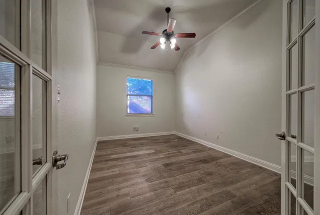 $3,500 | 7216 Via Correto Drive, Austin, TX 78749