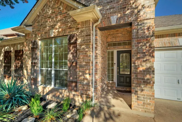 $3,500 | 7216 Via Correto Drive, Austin, TX 78749