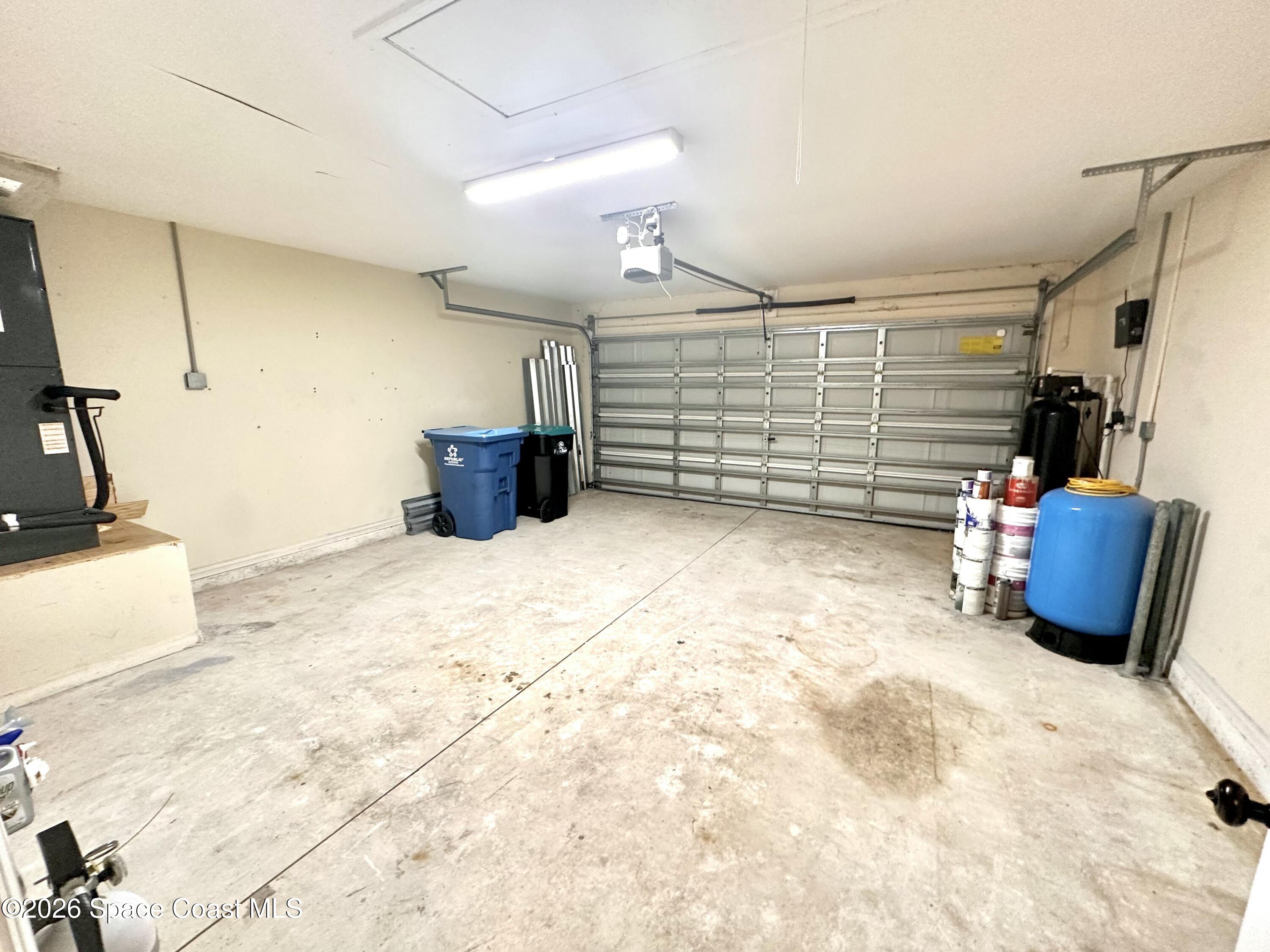322 Warner Road Southwest Palm Bay, FL 32908 - Photo 37 of 45 Garage