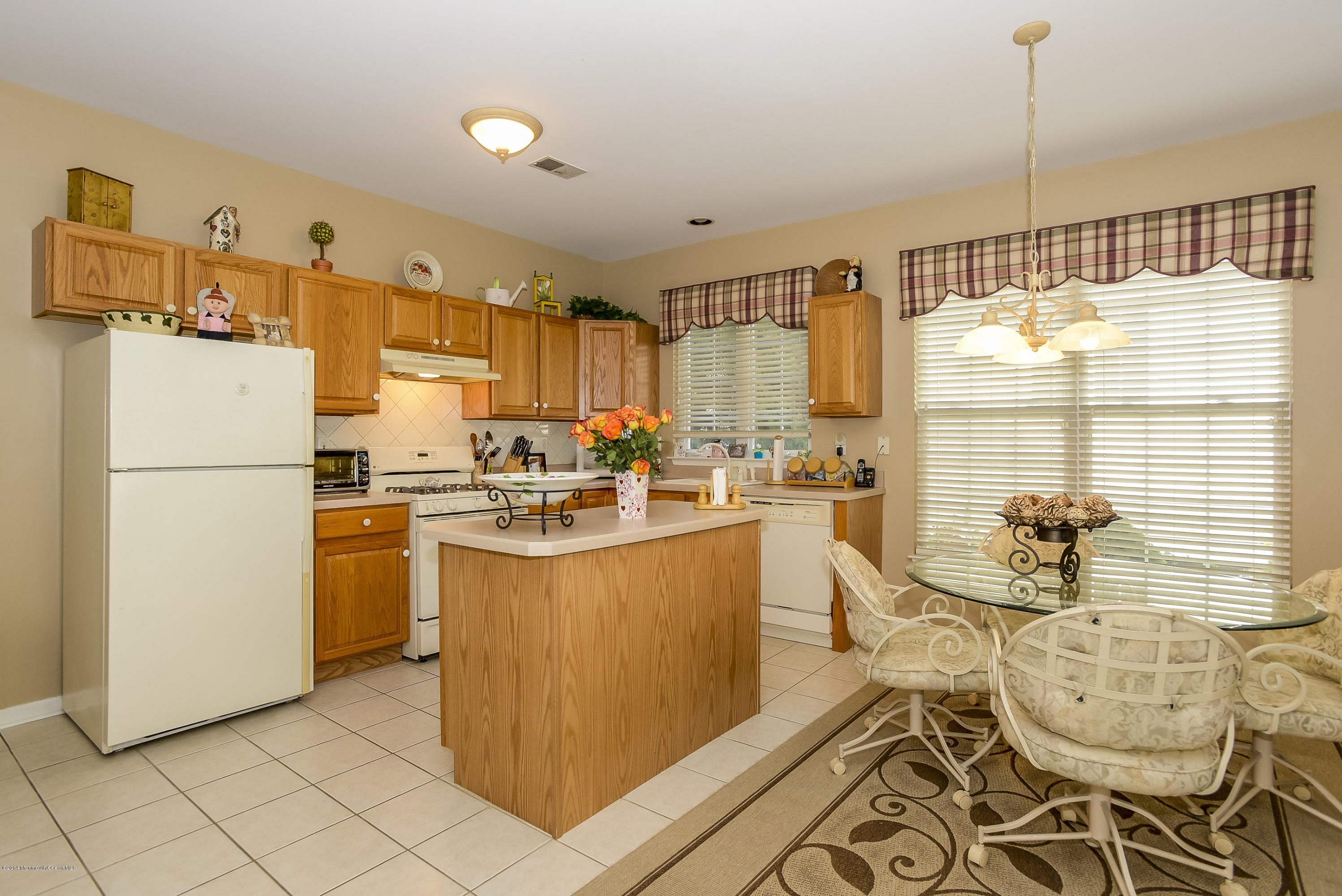 80 Wordsworth Road Brick, NJ 08724 - Photo 14 of 49 014_Kitchen