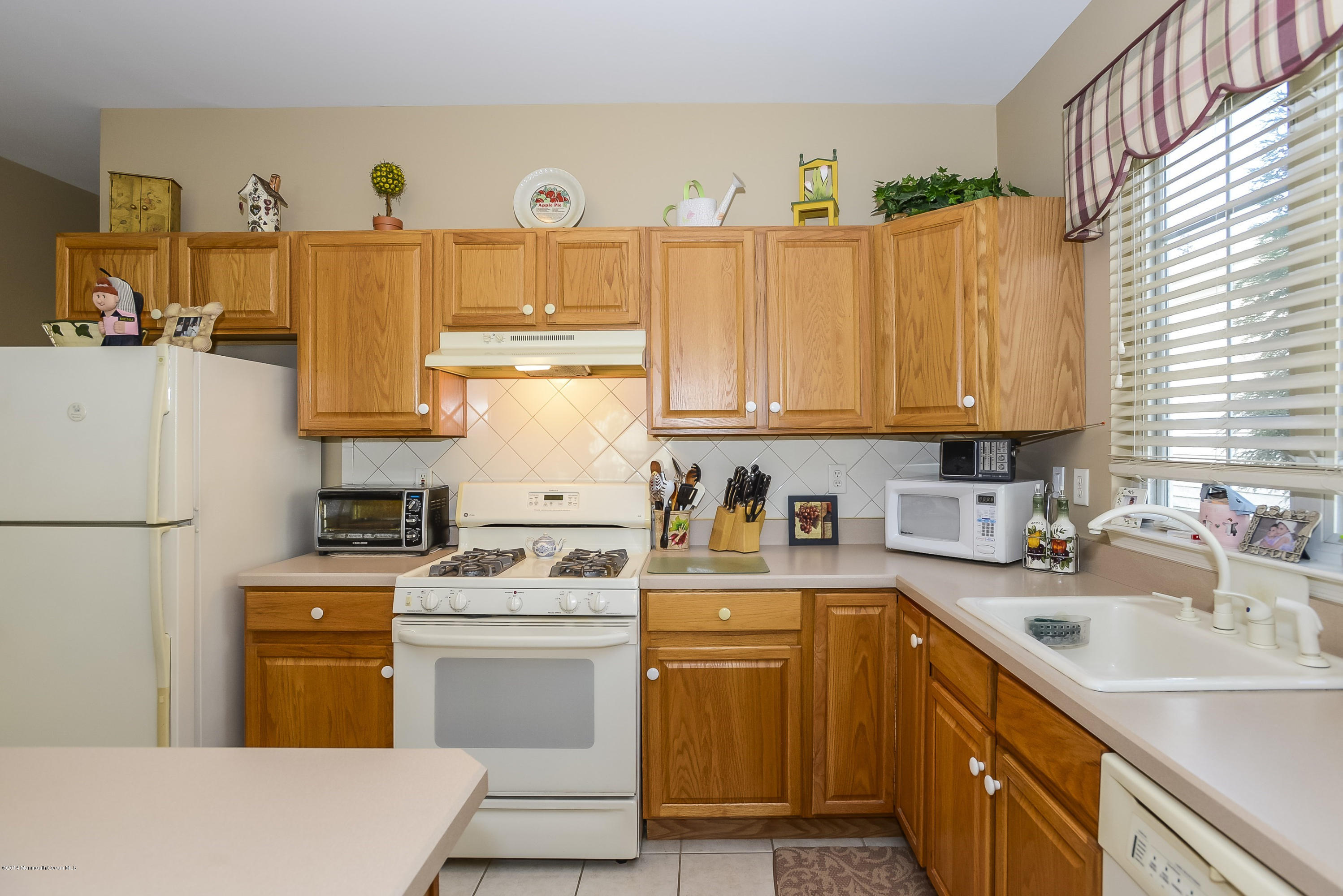 80 Wordsworth Road Brick, NJ 08724 - Photo 17 of 49 017_Kitchen