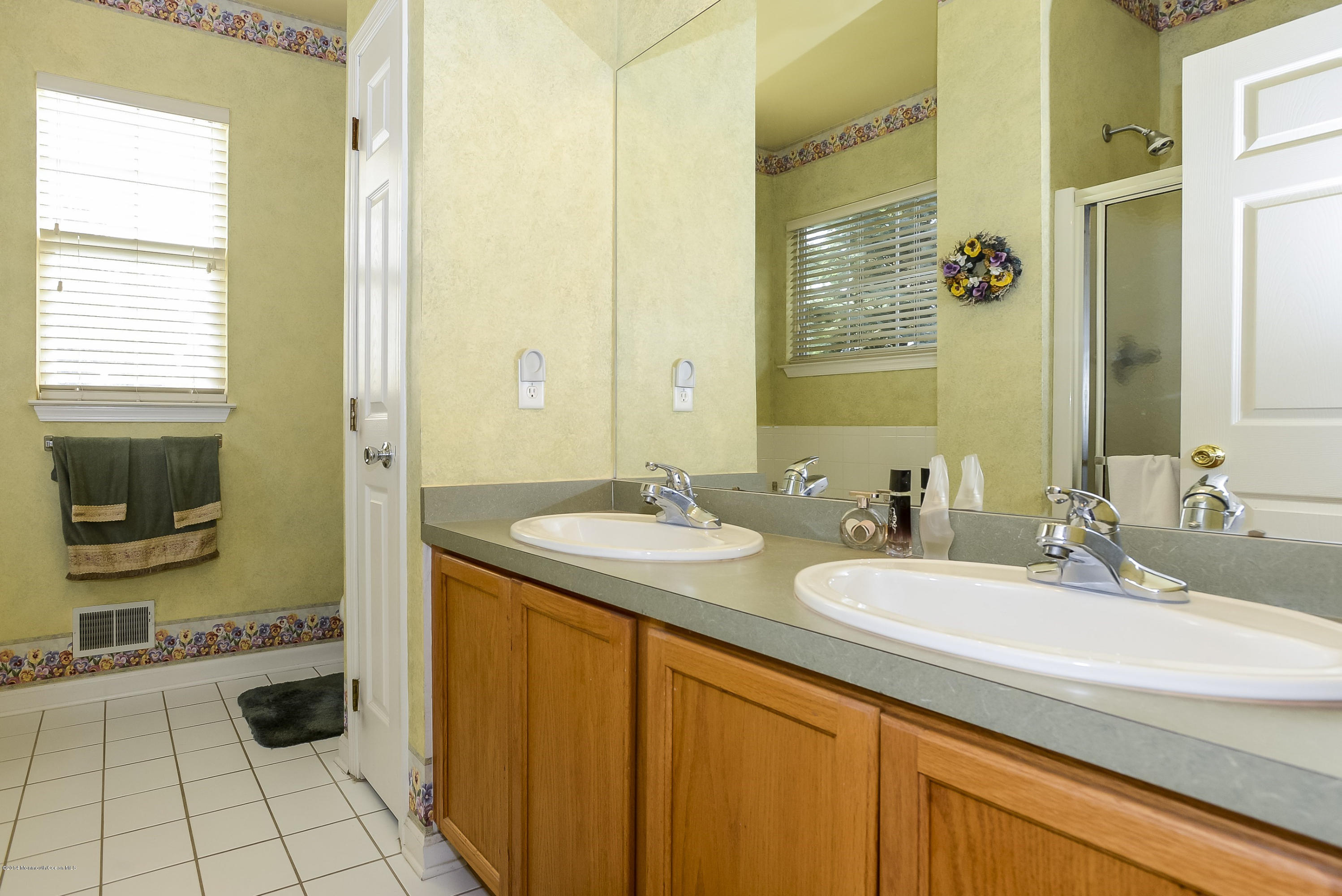 80 Wordsworth Road Brick, NJ 08724 - Photo 26 of 49 026_Master Bathroom