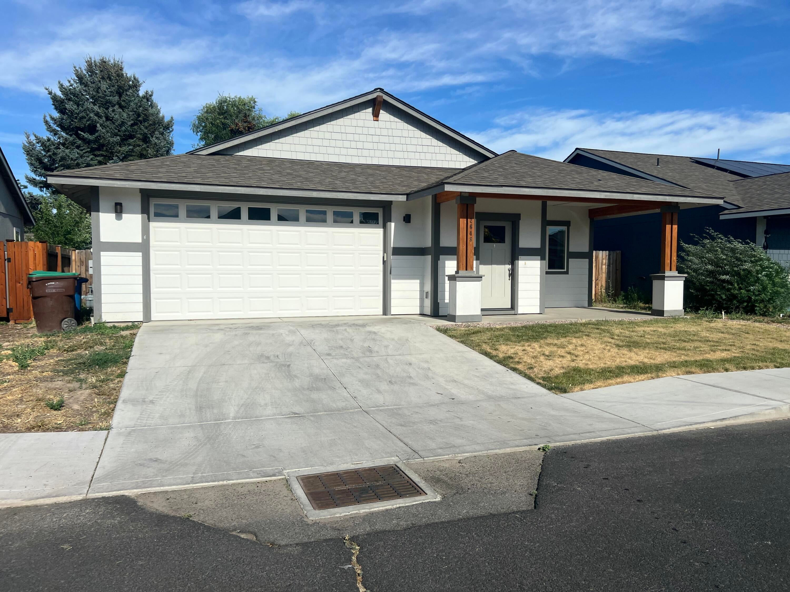 2648 Northeast Colleen Road Prineville, OR 97754 - Photo 2 of 16 IMG_6007