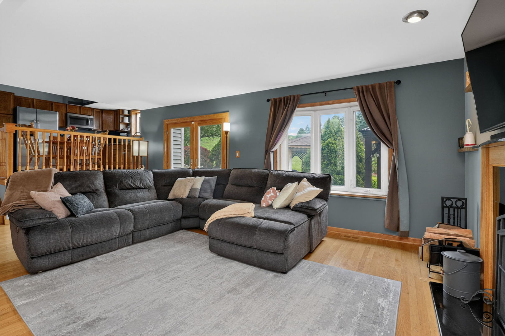 1001 Oak Ridge Drive Streamwood, IL 60107 - Photo 11 of 25