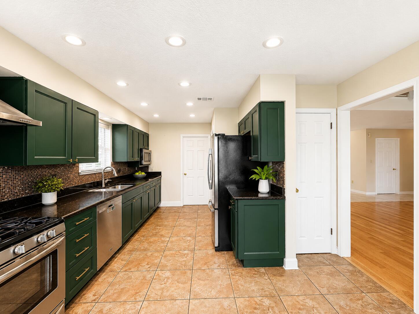 408 Ridge Wood Circle Destin, FL 32541 - Photo 6 of 35 24