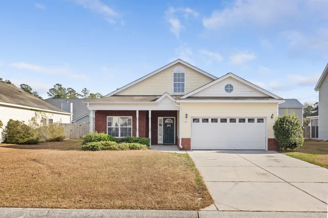 $369,000 | 285 Westbrooke Road, Summerville, SC 29486
