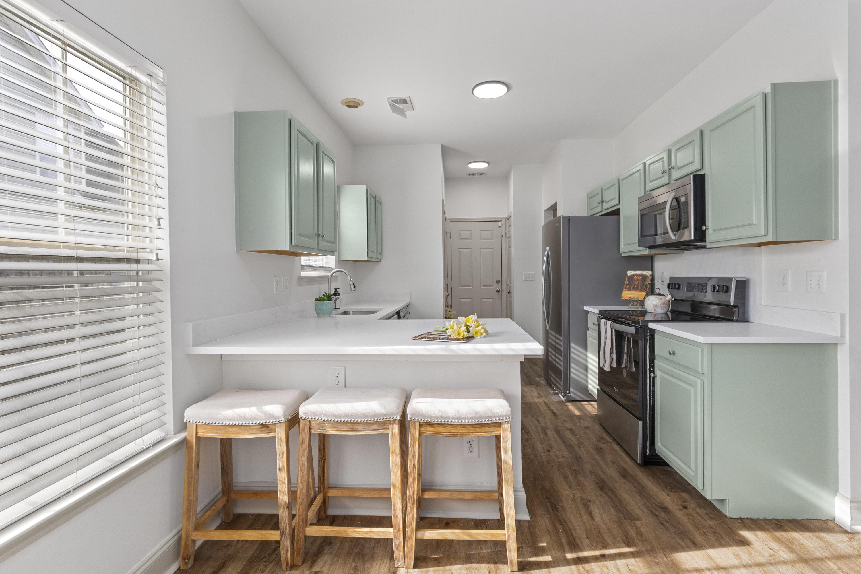 285 Westbrooke Road Summerville, SC 29486 - Photo 15 of 53 285WestbrookeRd-CasaVerdeMediaLLC15