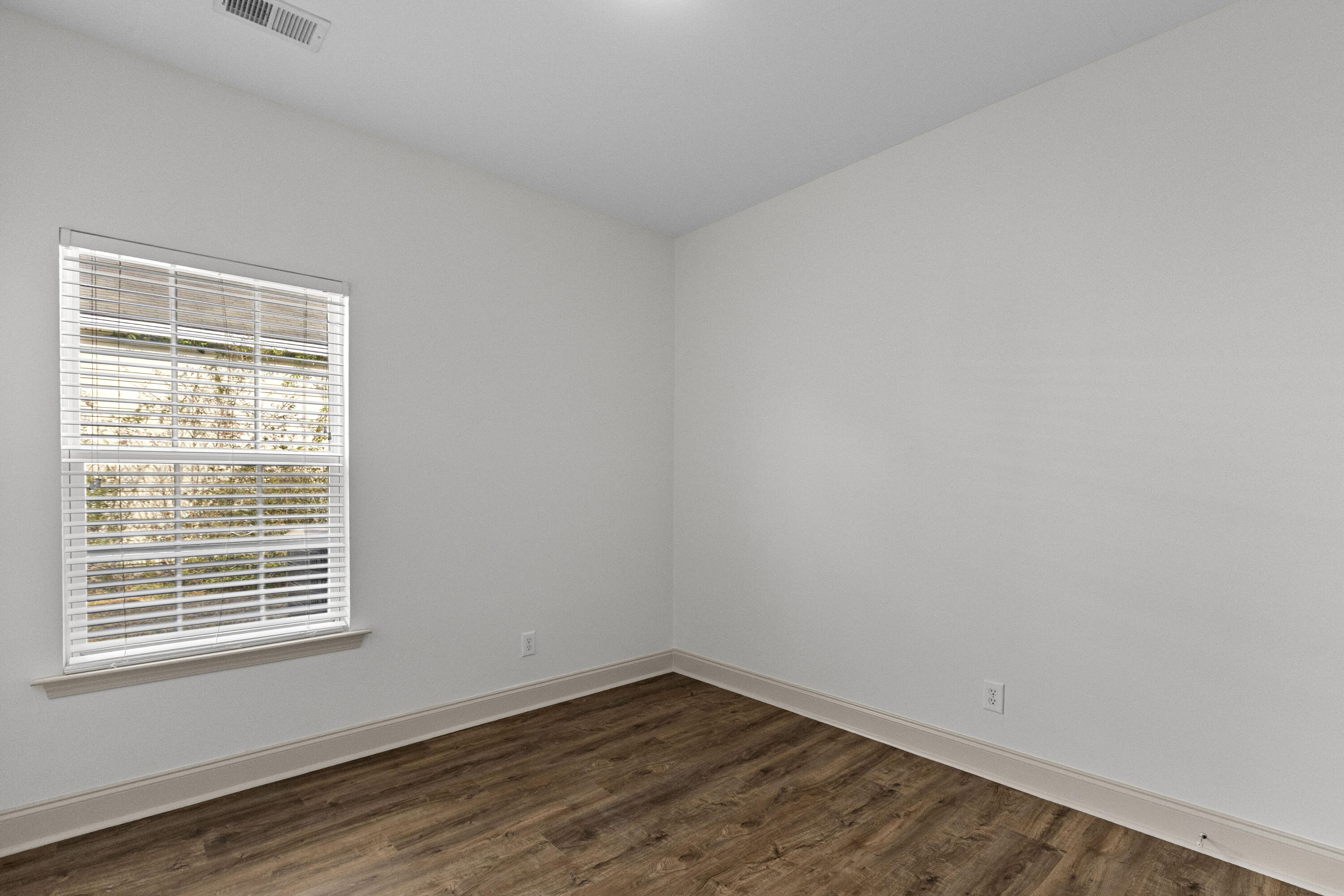 285 Westbrooke Road Summerville, SC 29486 - Photo 26 of 53 285WestbrookeRd-CasaVerdeMediaLLC26