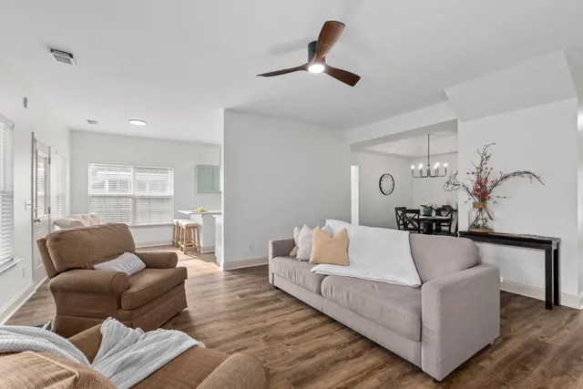 $369,000 | 285 Westbrooke Road, Summerville, SC 29486