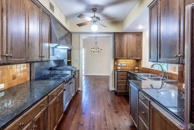 $1,200,000 | Undisclosed Address, Houma, LA 70360