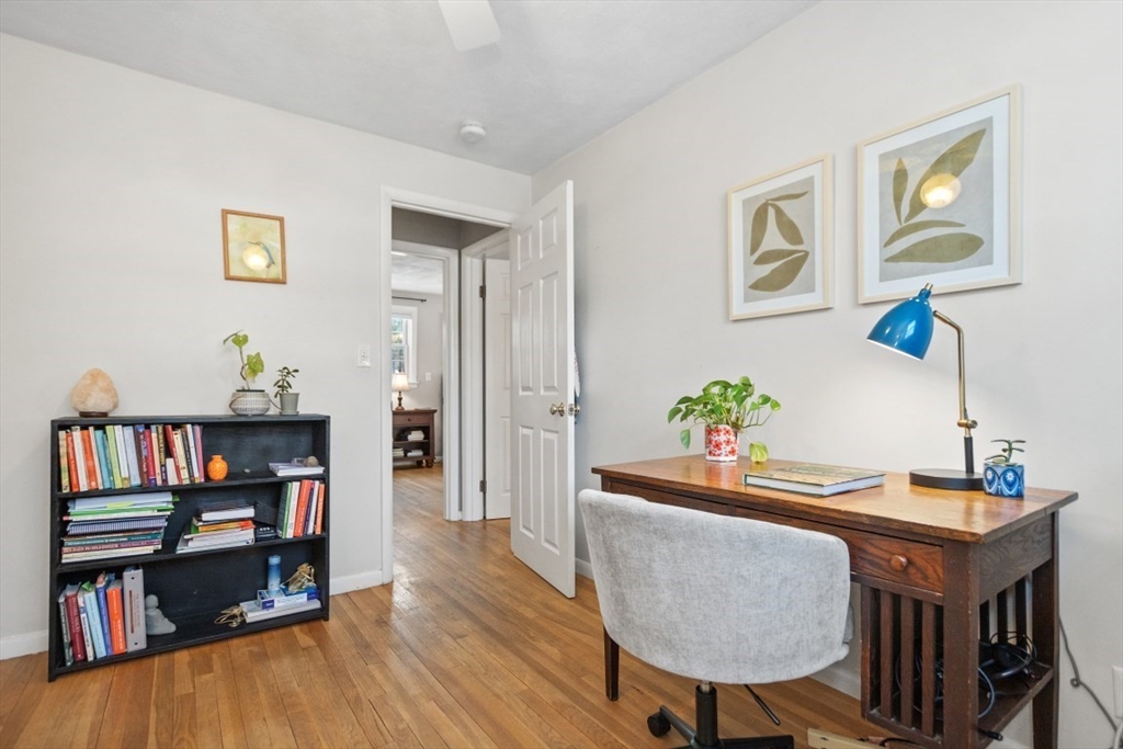 11 Magnolia Road Sudbury, MA 01776 - Photo 21 of 36 Gallery Image 21