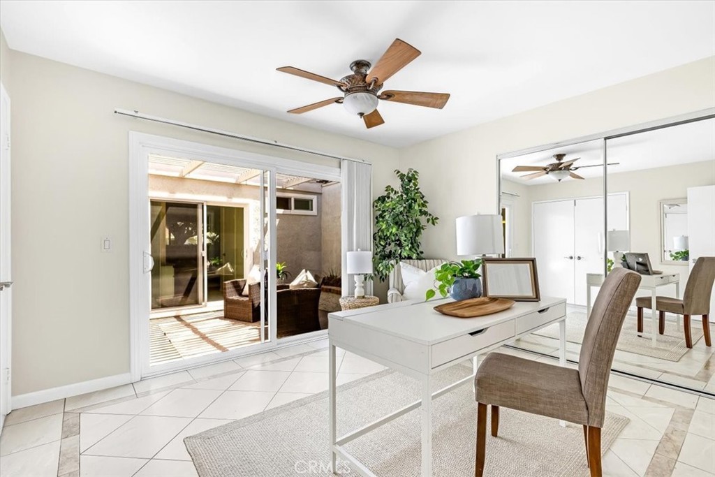 86 Sandpiper, Unit 17 Irvine, CA 92604 - Photo 24 of 56 a view of a livingroom and dining room