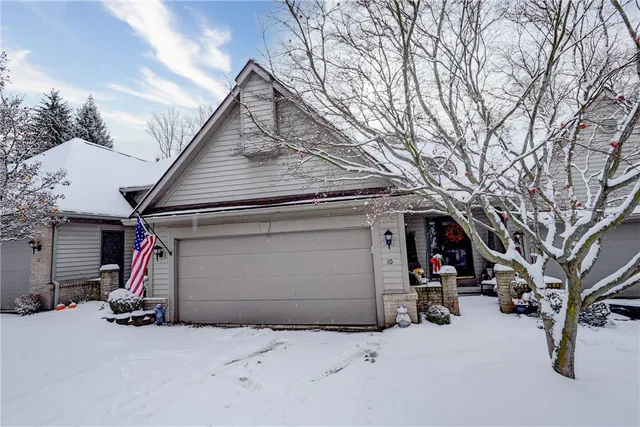 $364,900 | 10 Bay Park, Penfield, NY 14580
