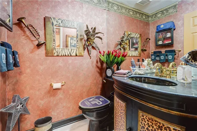 $364,900 | 10 Bay Park, Penfield, NY 14580