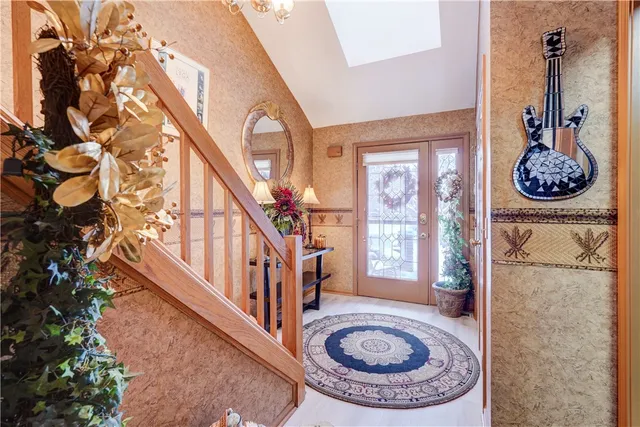 $364,900 | 10 Bay Park, Penfield, NY 14580