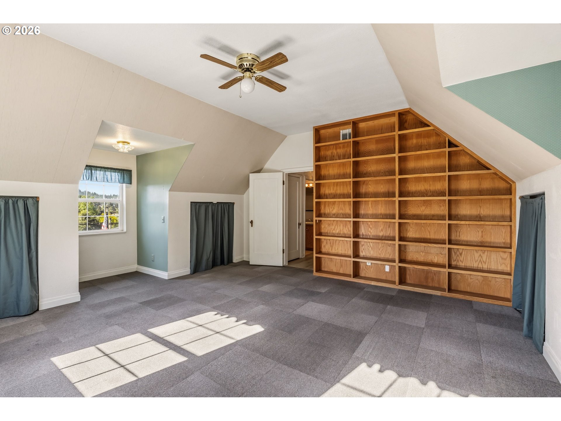 512 West D Street Springfield, OR 97477 - Photo 33 of 42