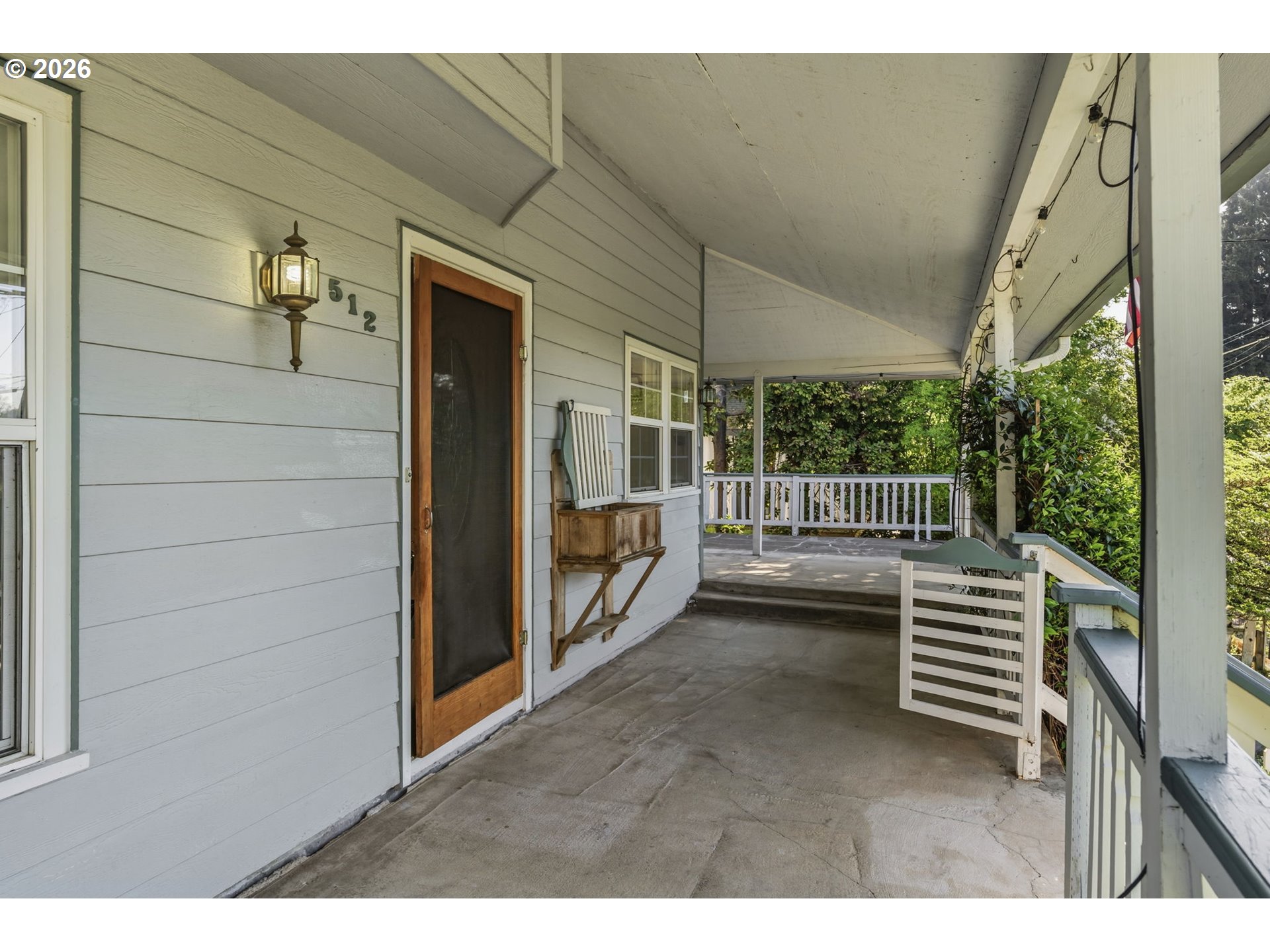 512 West D Street Springfield, OR 97477 - Photo 7 of 42