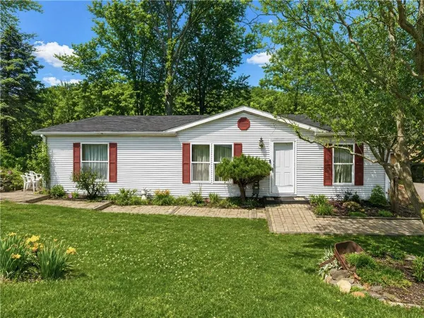 $175,000 | 34 1st Street, Ellwood City, PA 16117