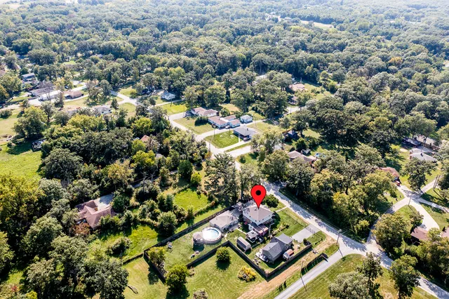 $329,900 | 23715 South Ashland Avenue, Crete, IL 60417