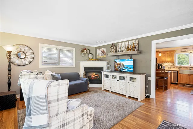 $329,900 | 23715 South Ashland Avenue, Crete, IL 60417