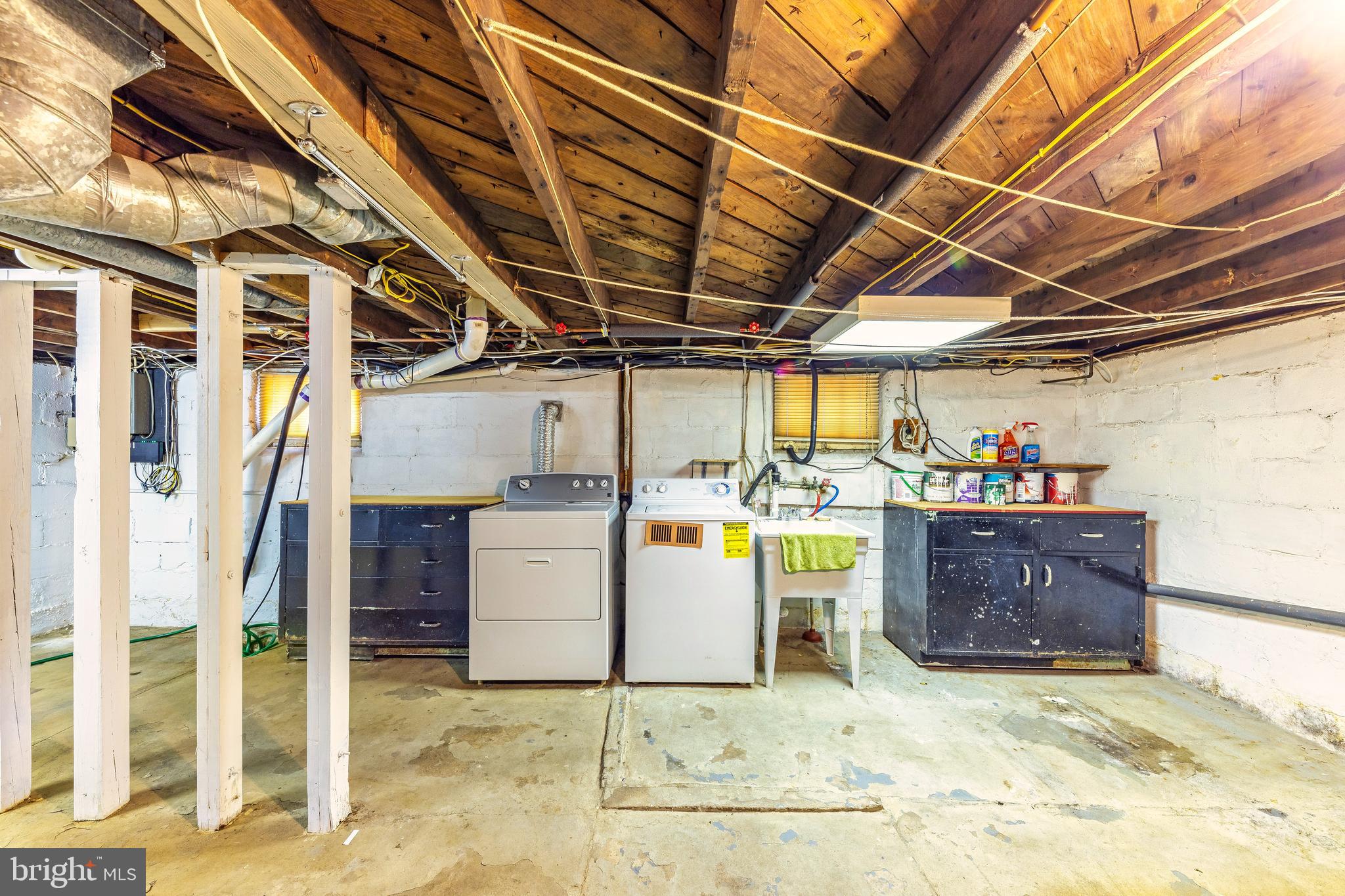 254 Crown Point Road Thorofare, NJ 08086 - Photo 12 of 15 basement laundry