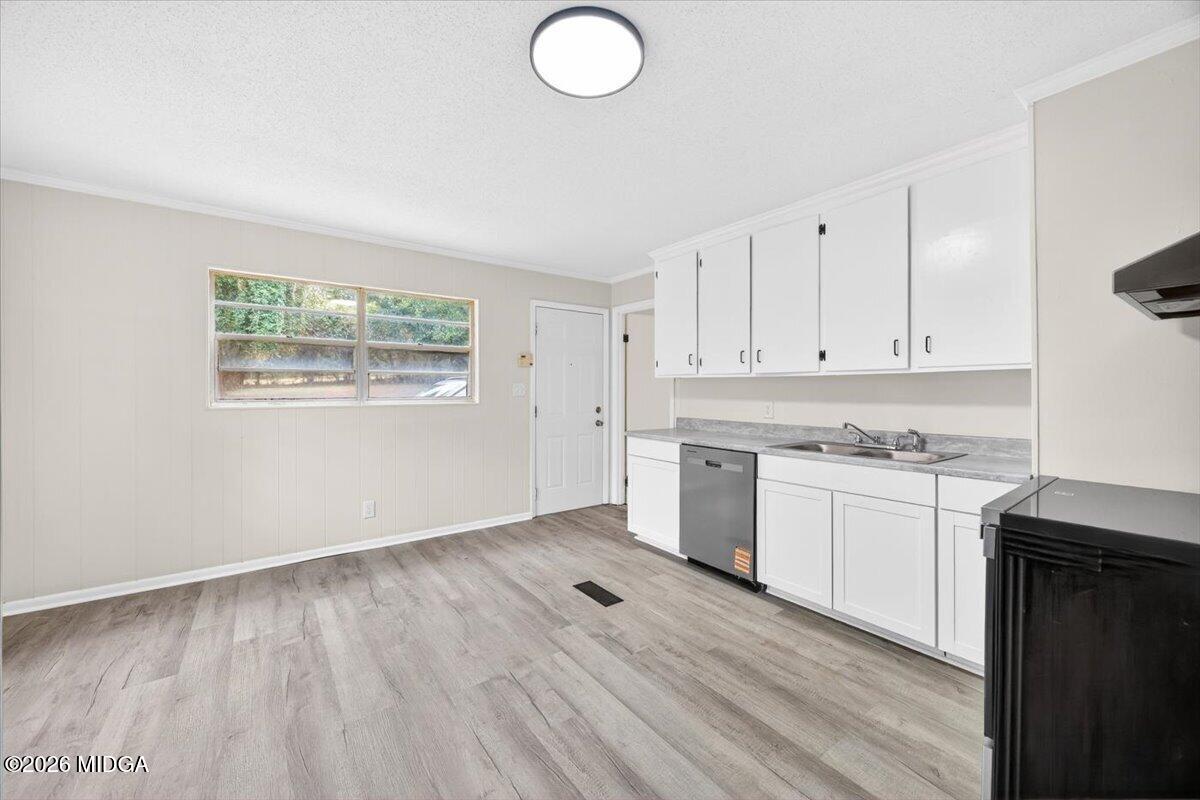 1049 Boulevard Macon, GA 31211 - Photo 13 of 22 09-W7A0031