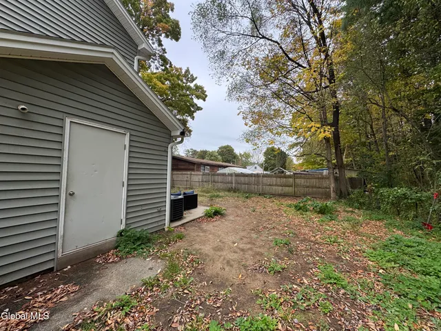 $319,900 | 243 Luzerne Road, Queensbury, NY 12804