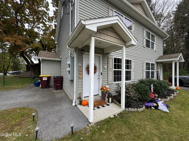 $319,900 | 243 Luzerne Road, Queensbury, NY 12804