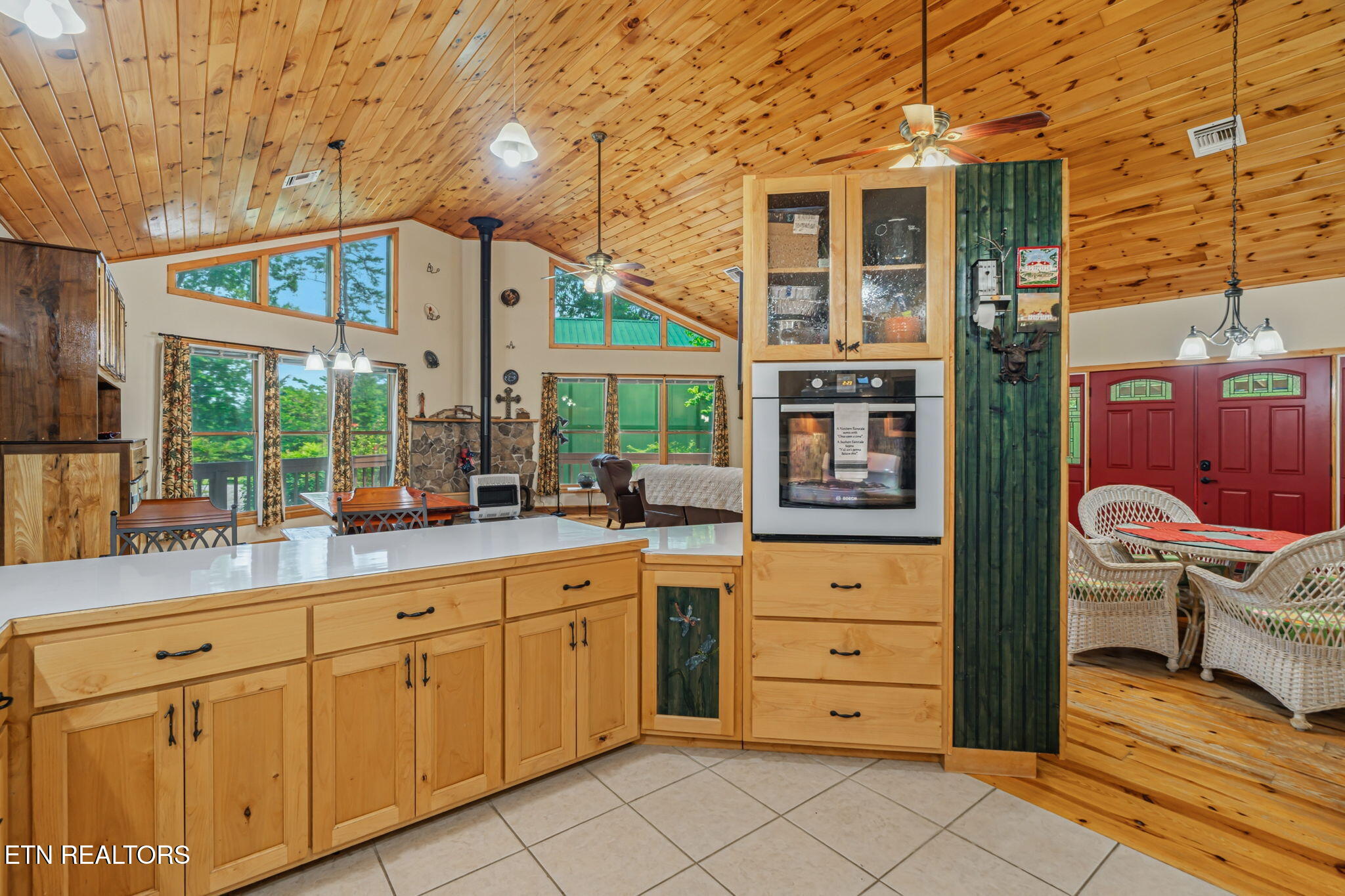 414 Shaddon Road Tellico Plains, TN 37385 - Photo 19 of 56 35-web-or-mls-414 Shaddon Road-54