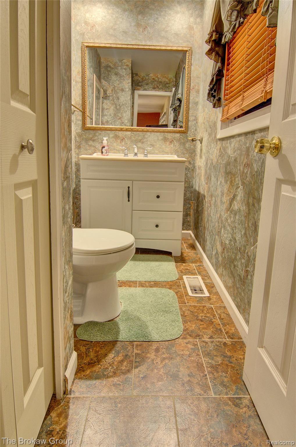 5302 North Georgetown Road Grand Blanc, MI 48439 - Photo 45 of 56 _DSC0238_39_40.jpg