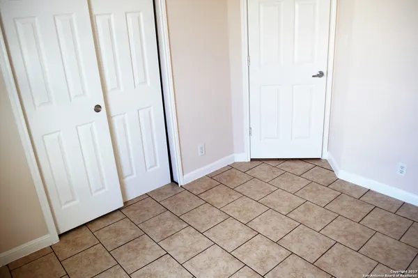 $1,550 | 3917 Wensledale Drive, Schertz, TX 78108